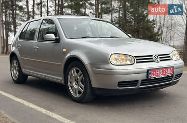 Хэтчбек Volkswagen Golf 2001 в Рокитном