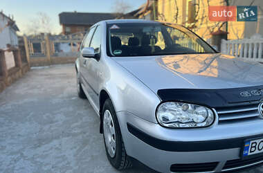 Хэтчбек Volkswagen Golf 2003 в Тернополе