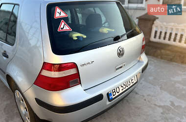 Хэтчбек Volkswagen Golf 2003 в Тернополе