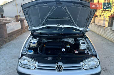 Хэтчбек Volkswagen Golf 2003 в Тернополе