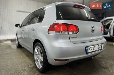 Хэтчбек Volkswagen Golf 2012 в Ивано-Франковске