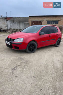 Хэтчбек Volkswagen Golf 2003 в Подволочиске