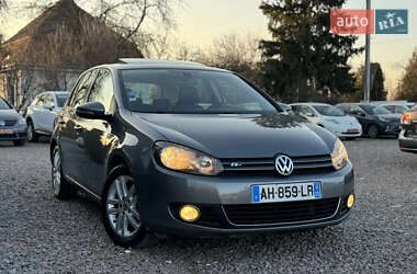 Хетчбек Volkswagen Golf 2010 в Дрогобичі