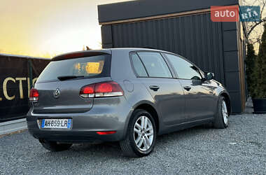 Хетчбек Volkswagen Golf 2010 в Дрогобичі