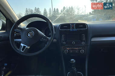 Универсал Volkswagen Golf 2013 в 