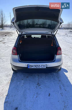 Хетчбек Volkswagen Golf 2006 в 