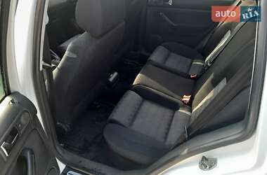 Универсал Volkswagen Golf 2006 в 