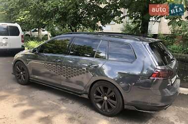 Универсал Volkswagen Golf 2013 в Киеве