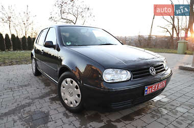 Хэтчбек Volkswagen Golf 1999 в Бучаче