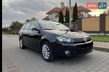 Универсал Volkswagen Golf 2009 в Киеве