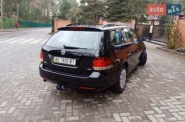 Универсал Volkswagen Golf 2010 в Львове