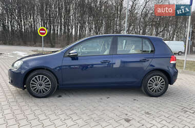 Хэтчбек Volkswagen Golf 2009 в Виннице