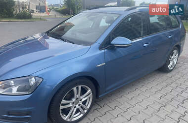 Універсал Volkswagen Golf 2015 в 