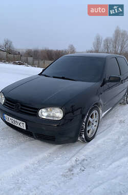 Хэтчбек Volkswagen Golf 1998 в Харькове