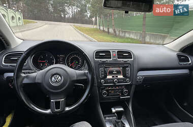 Универсал Volkswagen Golf 2010 в Львове