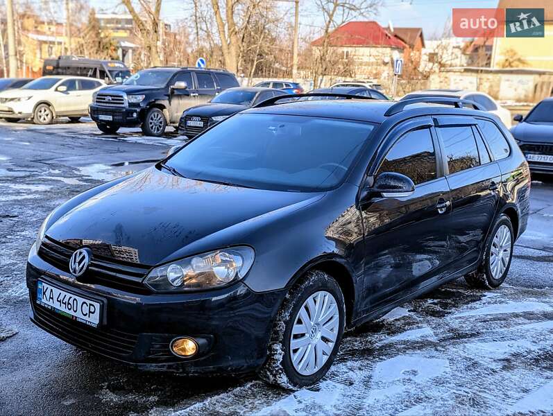 Универсал Volkswagen Golf 2010 в Днепре