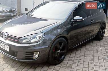 Хэтчбек Volkswagen Golf 2010 в Ивано-Франковске