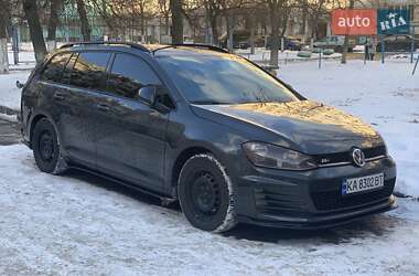 Универсал Volkswagen Golf 2013 в Киеве