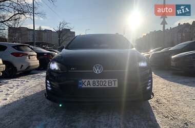 Универсал Volkswagen Golf 2013 в Киеве