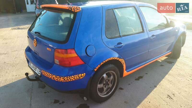 Хетчбек Volkswagen Golf 2000 в Жидачові