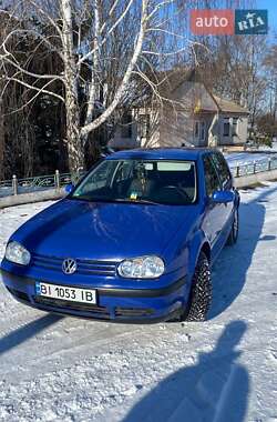 Хетчбек Volkswagen Golf 2001 в Полтаві