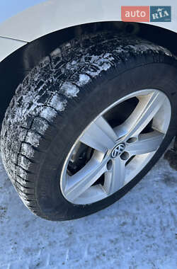 Универсал Volkswagen Golf 2013 в 