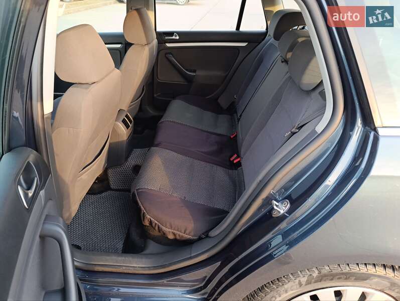 Універсал Volkswagen Golf 2007 в Хусті