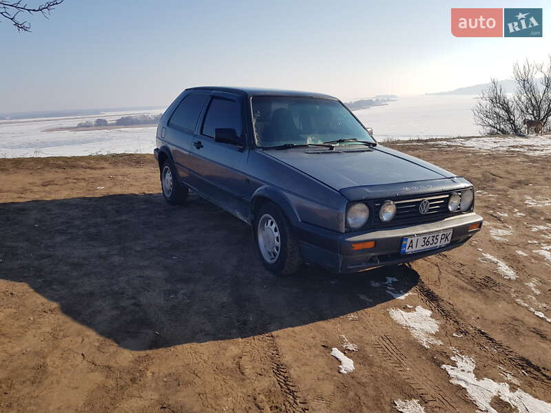 Хэтчбек Volkswagen Golf 1988 в Киеве