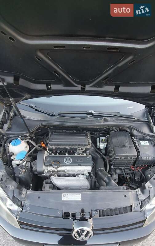 Хетчбек Volkswagen Golf 2009 в Вінниці