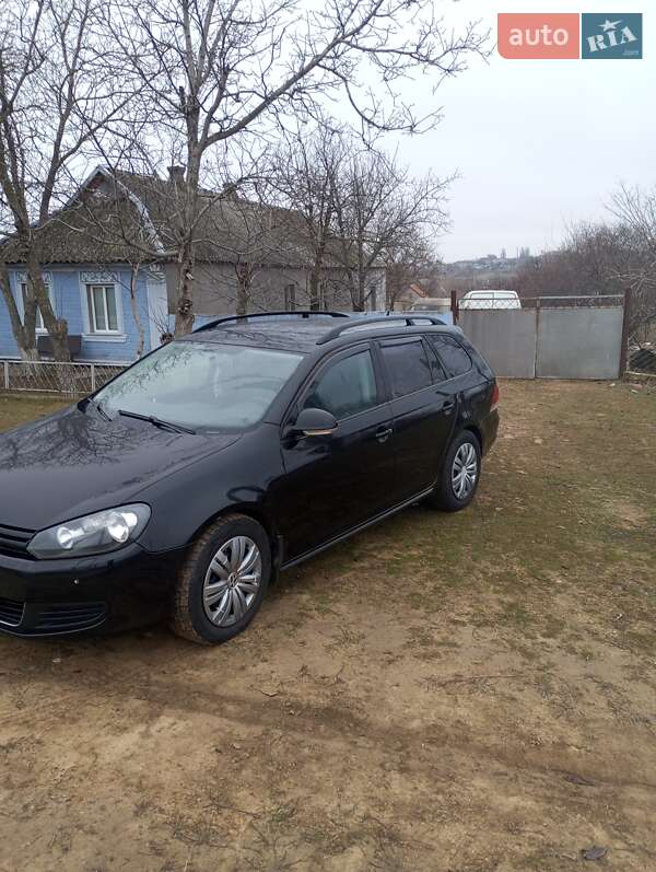 Универсал Volkswagen Golf 2010 в Новой Одессе