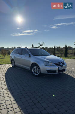 Универсал Volkswagen Golf 2008 в Шепетовке