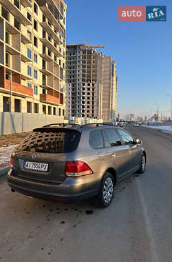 Універсал Volkswagen Golf 2011 в Бучі