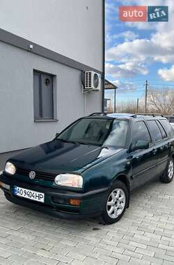 Универсал Volkswagen Golf 1997 в Ужгороде