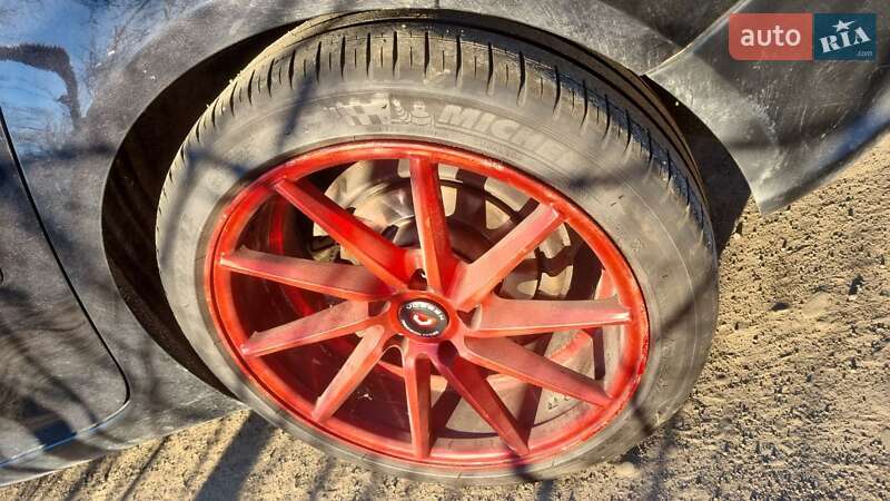 Хетчбек Volkswagen Golf 2007 в Стрию