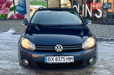 Універсал Volkswagen Golf 2010 в Києві