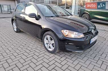 Хэтчбек Volkswagen Golf 2017 в 