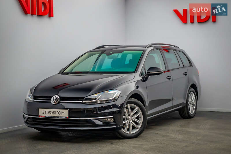 Універсал Volkswagen Golf 2018 в Києві