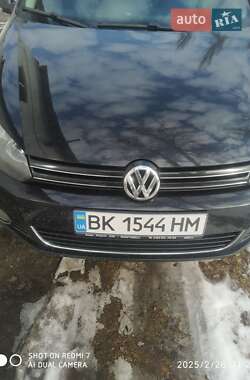 Универсал Volkswagen Golf 2010 в 