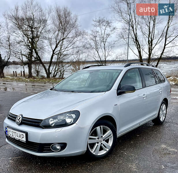 Универсал Volkswagen Golf 2012 в Ходорове