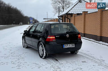 Хетчбек Volkswagen Golf 2003 в Красилові