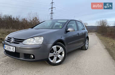 Хетчбек Volkswagen Golf 2007 в Мукачевому