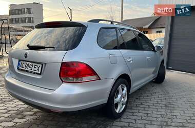 Універсал Volkswagen Golf 2009 в 