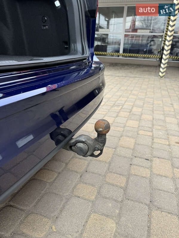 Универсал Volkswagen Golf 2021 в Сваляве