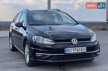 Универсал Volkswagen Golf 2017 в Тернополе