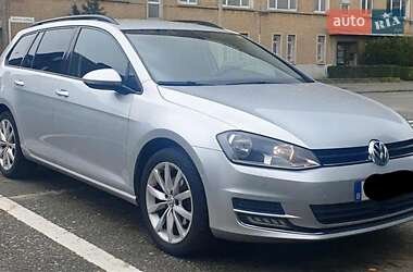 Універсал Volkswagen Golf 2016 в Івано-Франківську
