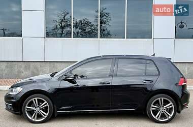 Хетчбек Volkswagen Golf 2019 в Києві