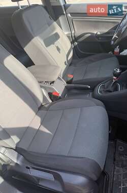 Универсал Volkswagen Golf 2011 в 