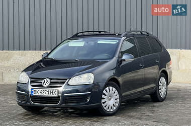 Универсал Volkswagen Golf 2008 в Вознесенске