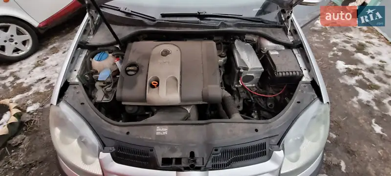 Volkswagen Golf 2004 VIN WVWZZZ1JZ4W166618 фото оголошення 5 з 40
