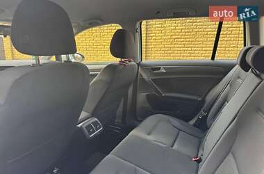 Универсал Volkswagen Golf 2019 в Луцке